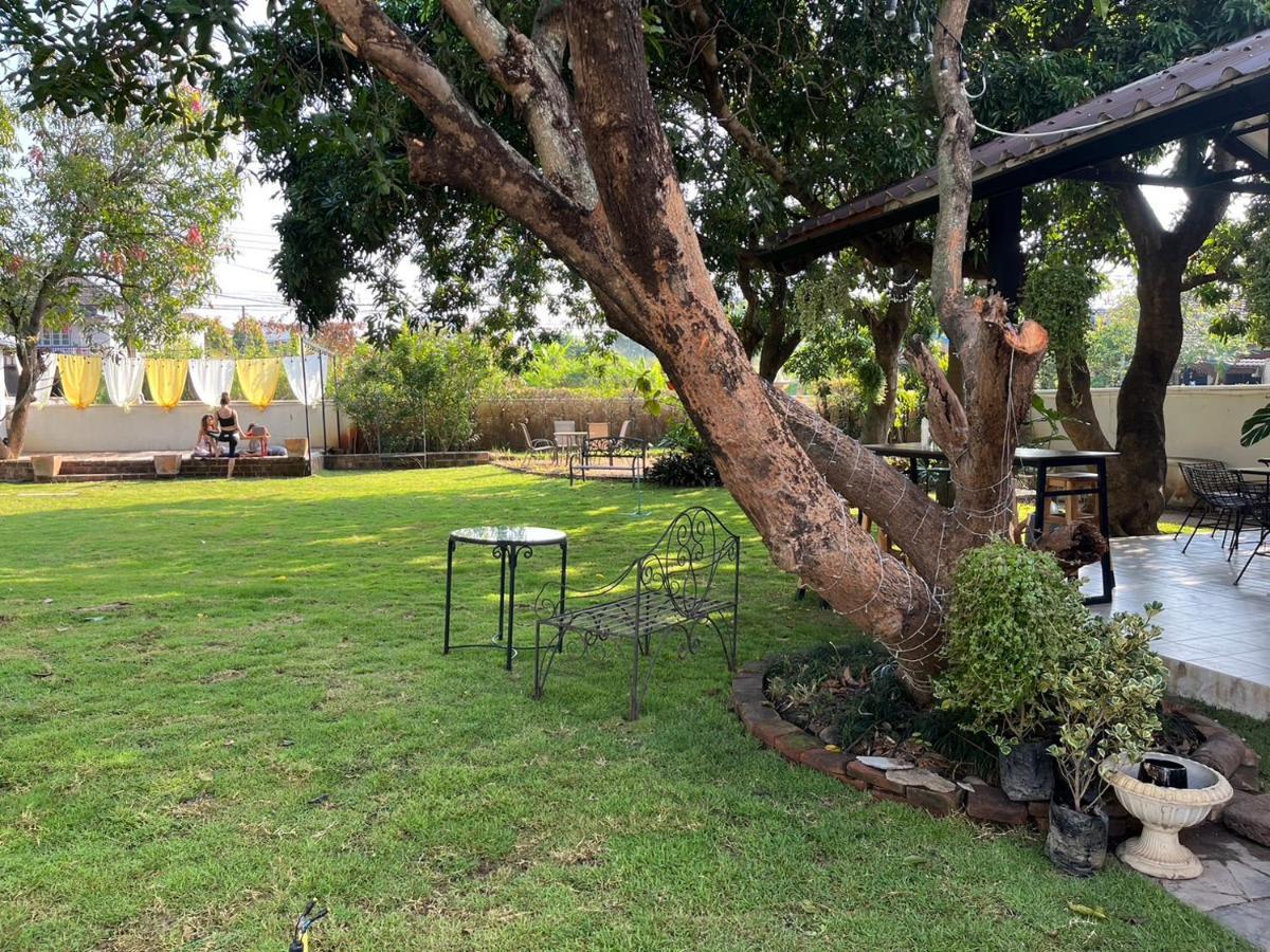 Udee Cozy Hotel เชียงใหม่ ภายนอก รูปภาพ
