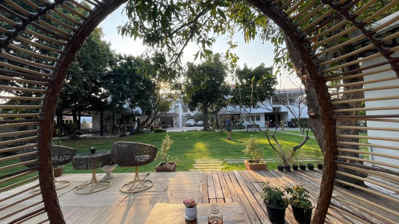 Udee Cozy Hotel เชียงใหม่ ภายนอก รูปภาพ