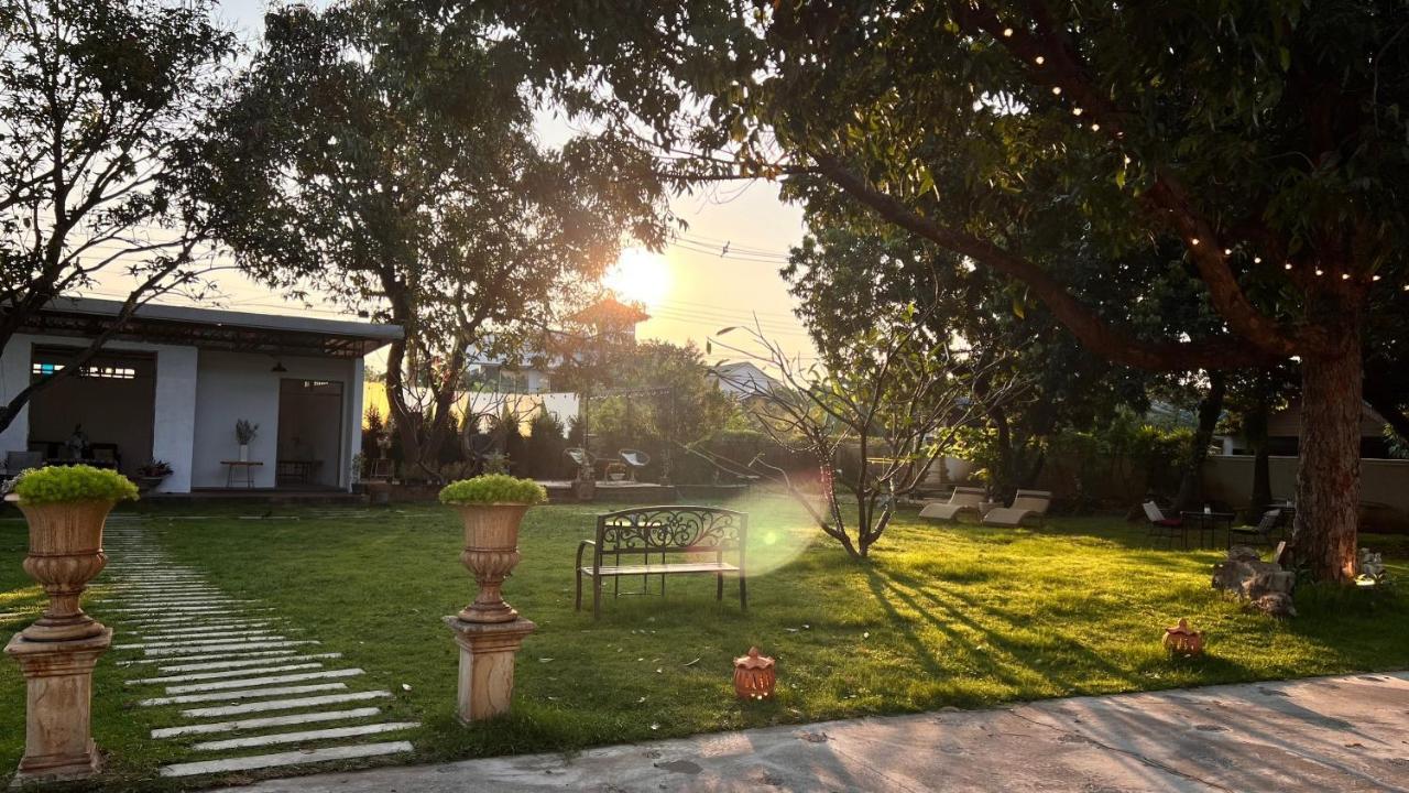 Udee Cozy Hotel เชียงใหม่ ภายนอก รูปภาพ