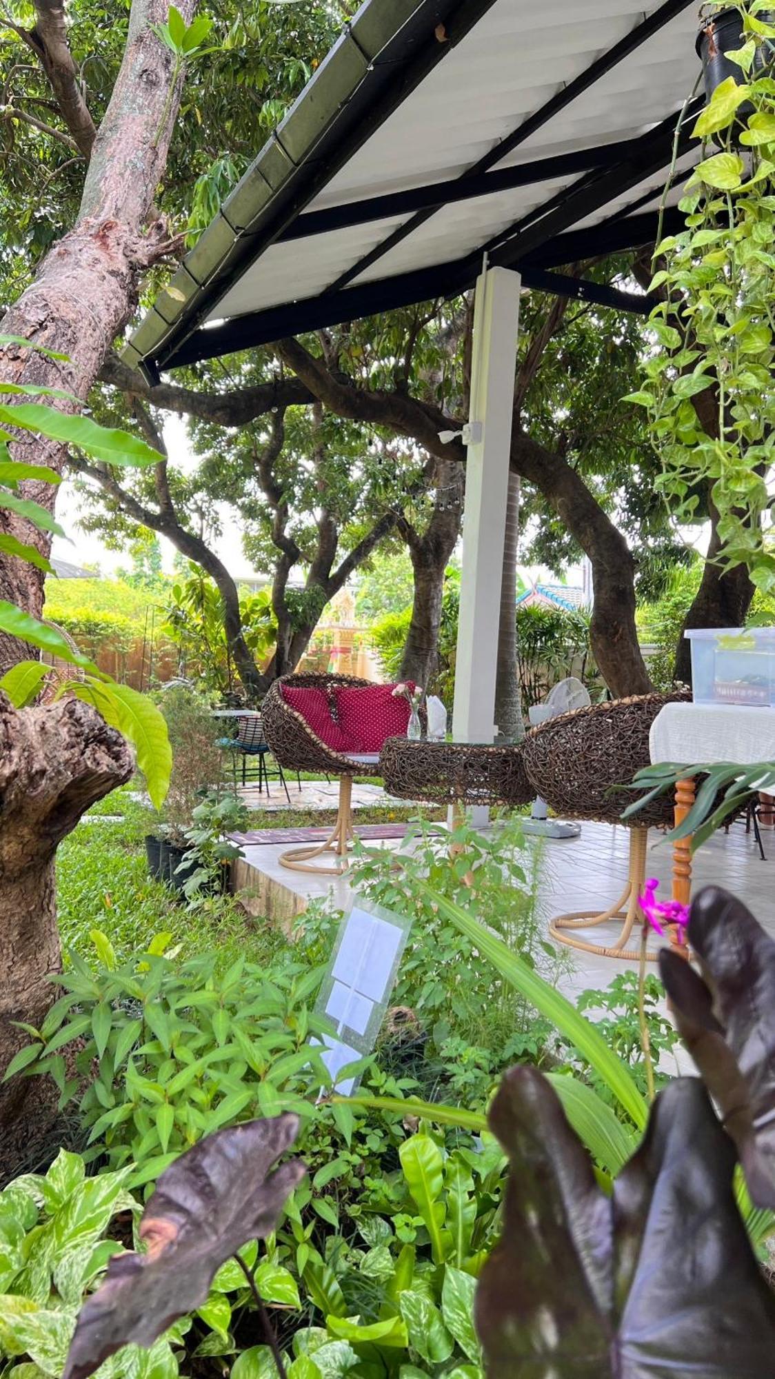 Udee Cozy Hotel เชียงใหม่ ภายนอก รูปภาพ