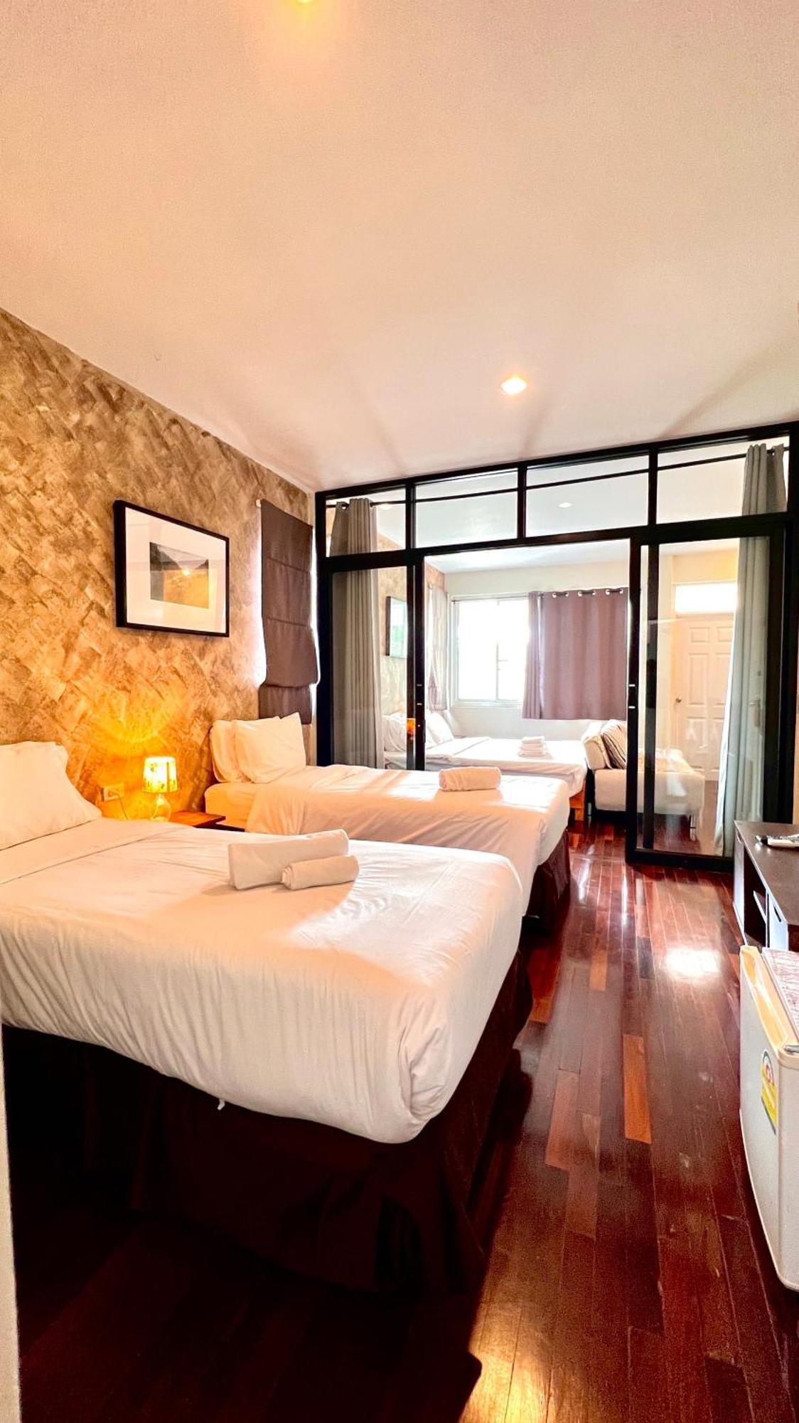 Udee Cozy Hotel เชียงใหม่ ภายนอก รูปภาพ