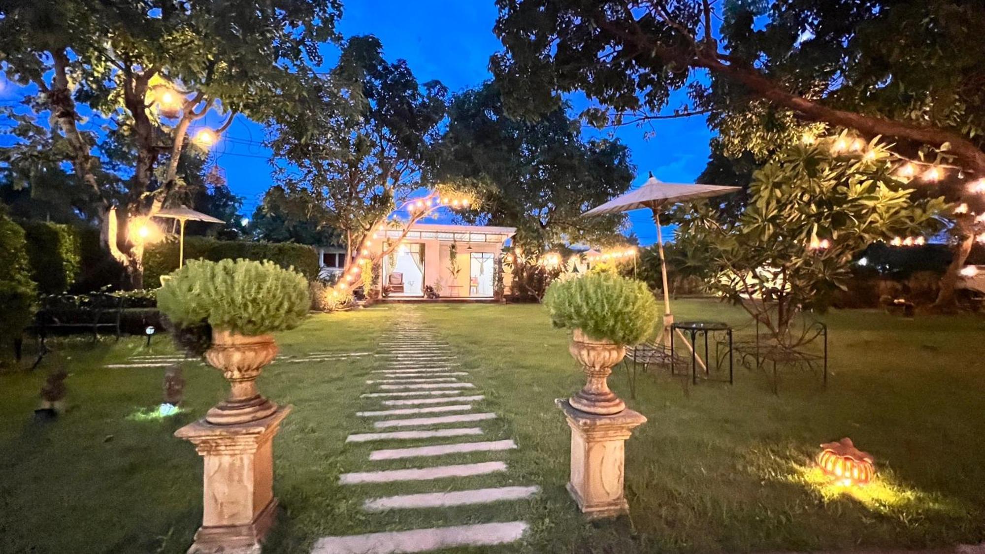 Udee Cozy Hotel เชียงใหม่ ภายนอก รูปภาพ