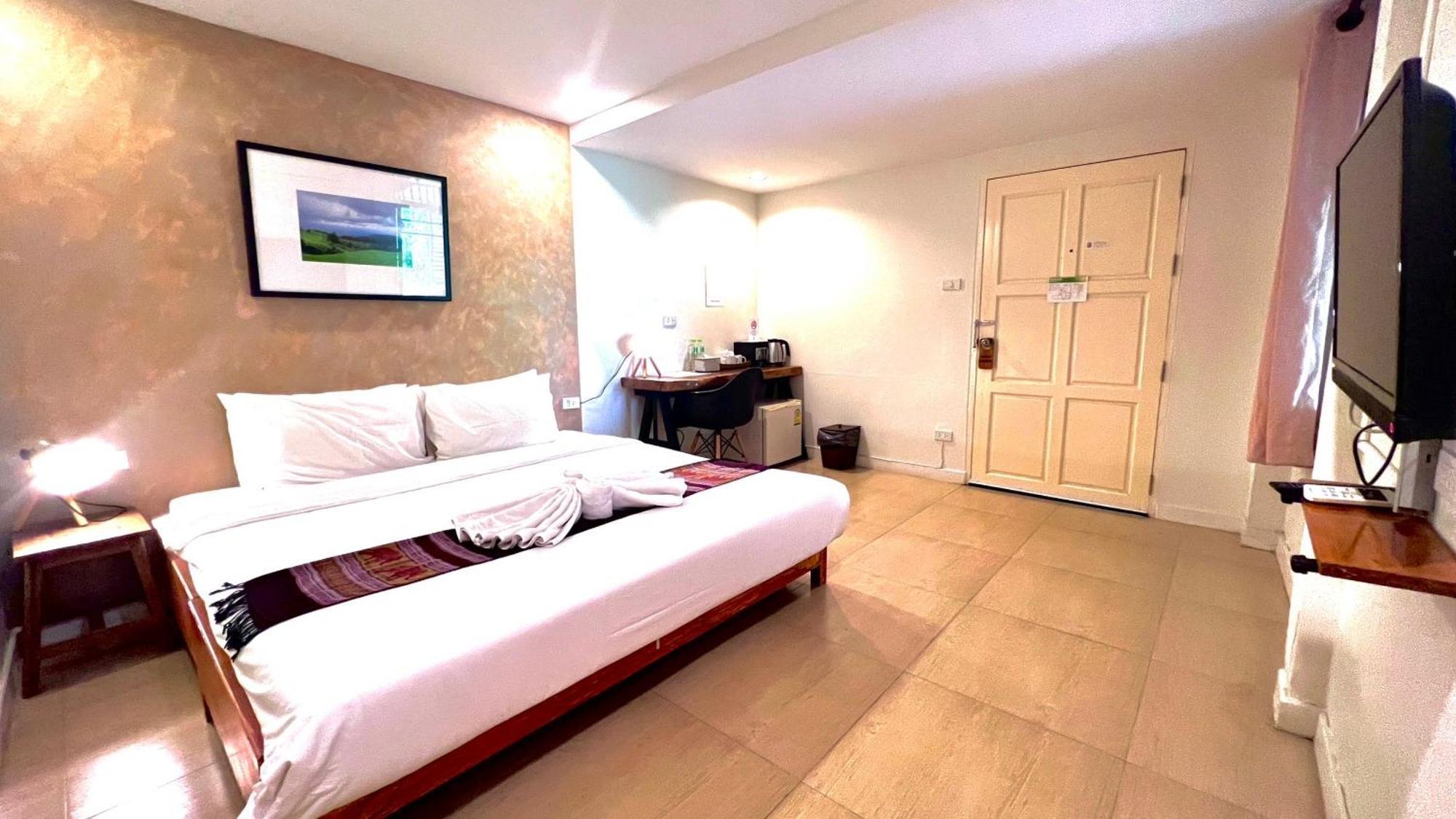 Udee Cozy Hotel เชียงใหม่ ภายนอก รูปภาพ
