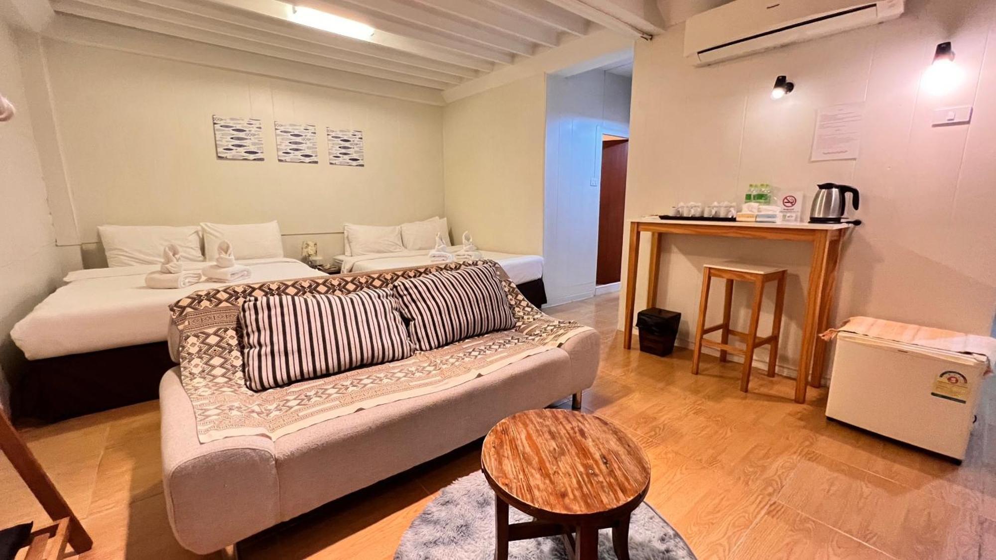 Udee Cozy Hotel เชียงใหม่ ภายนอก รูปภาพ