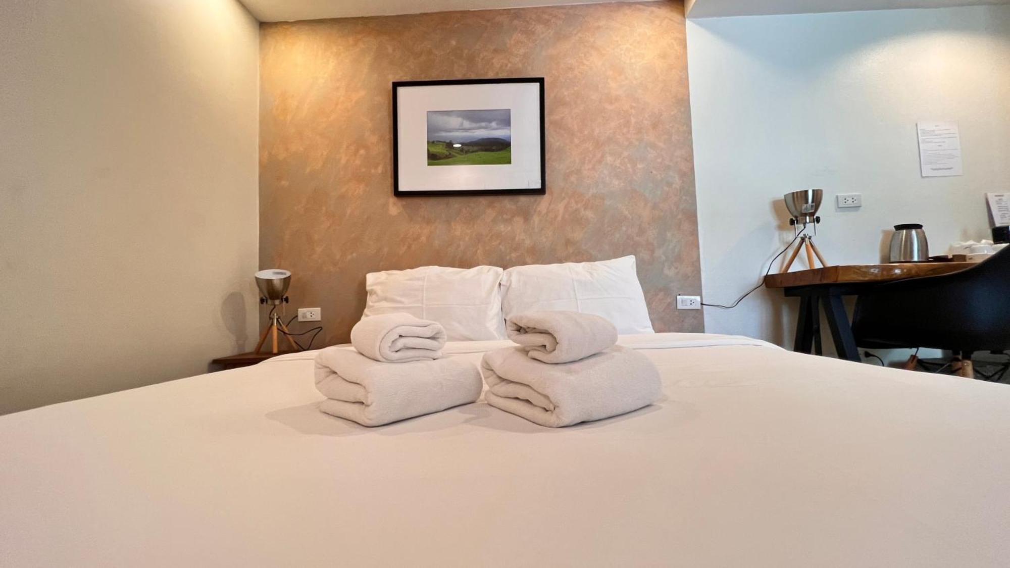 Udee Cozy Hotel เชียงใหม่ ภายนอก รูปภาพ